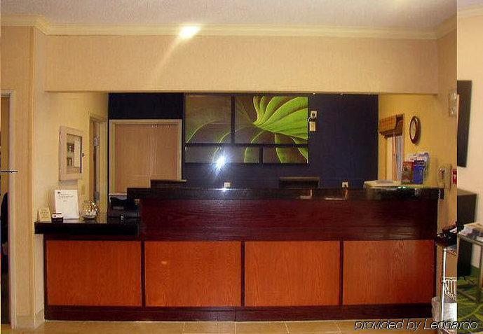 Dubuque Inn & Suites Zewnętrze zdjęcie